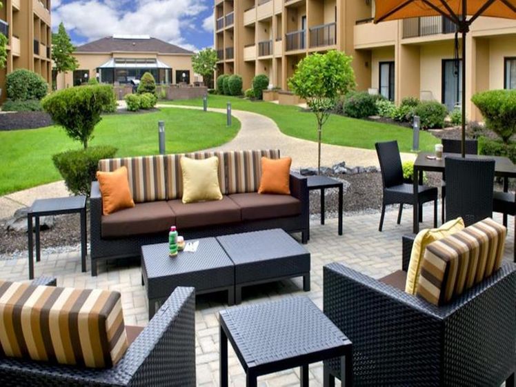 Courtyard by Marriott Syracuse Carrier Circle New York Holidays to