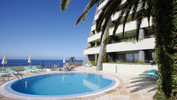 Madeira Regency Cliff